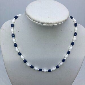 Vtg 1950 blue navy white milk glass beads necklace